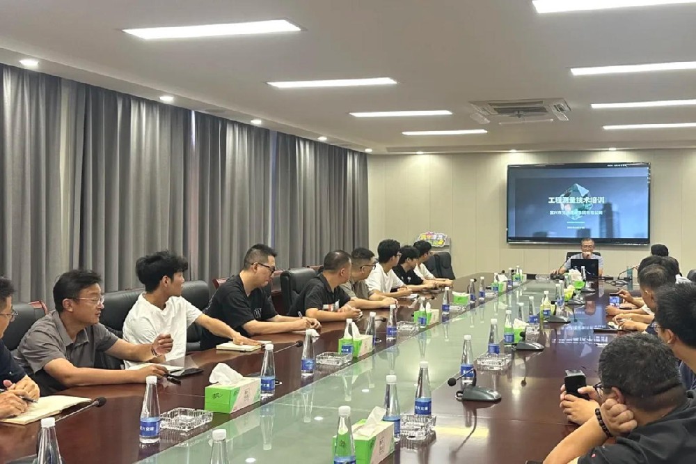 以训砺技 强基赋能｜宜兴交建2026年测量技能专项培训圆满结束